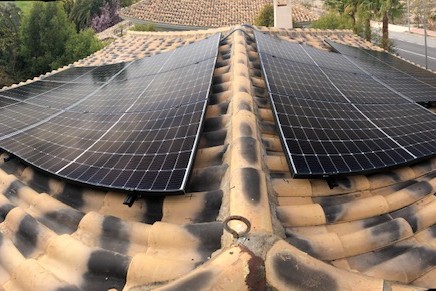 12X 370 wp Zonnepanelen, Mutxamel, Alicante (Gridsysteem)