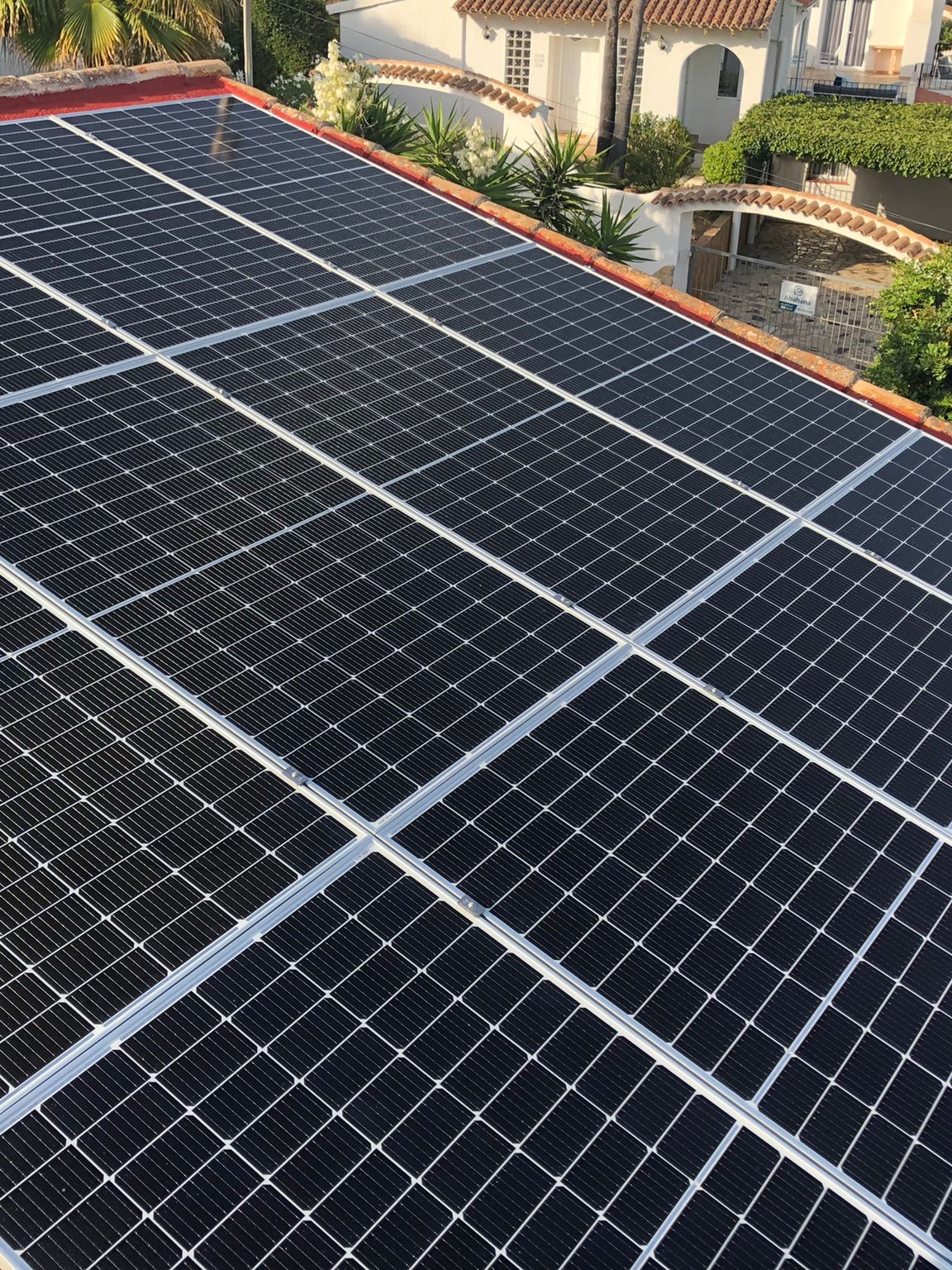 12X 380 wp Zonnepanelen, Teulada, Alicante (Gridsysteem)