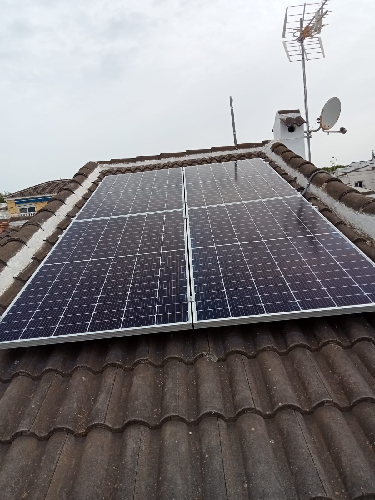 8X 380 wp Solar Panels, El Chaparral, Alicante (Grid system)