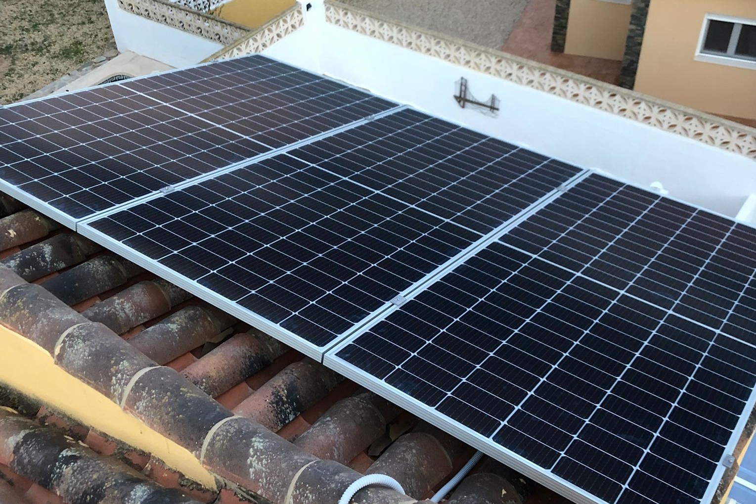 6X 455 wp Solar Panels, La Nucia, Alicante (Grid system)