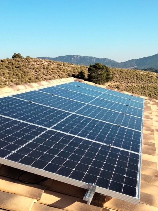 6X 380 wp Solar Panels, Hondón de la Nieves, Alicante (Grid system)