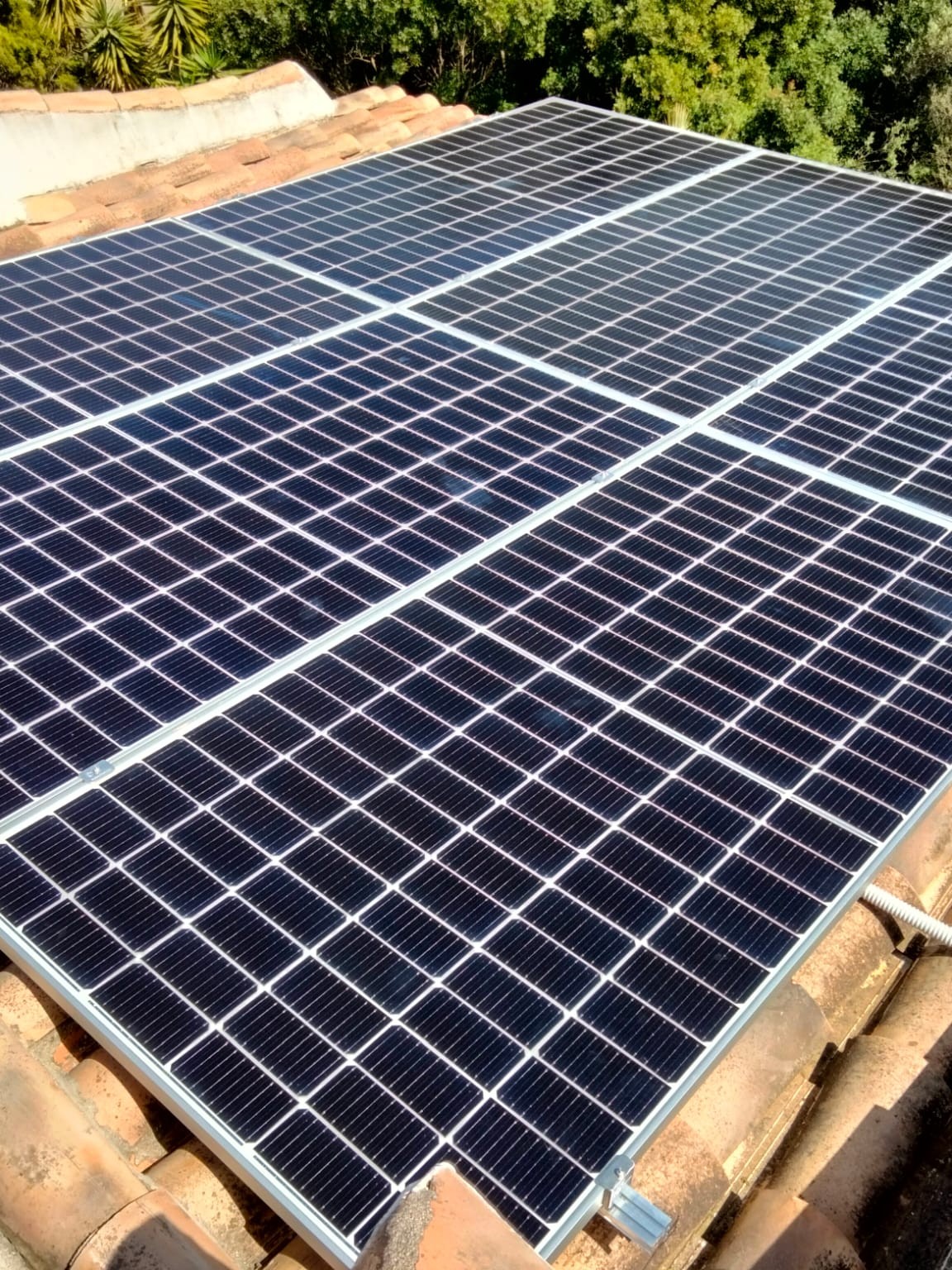 11X 460 wp Zonnepanelen, Rafol de Almunia, Alicante (hybride systeem)