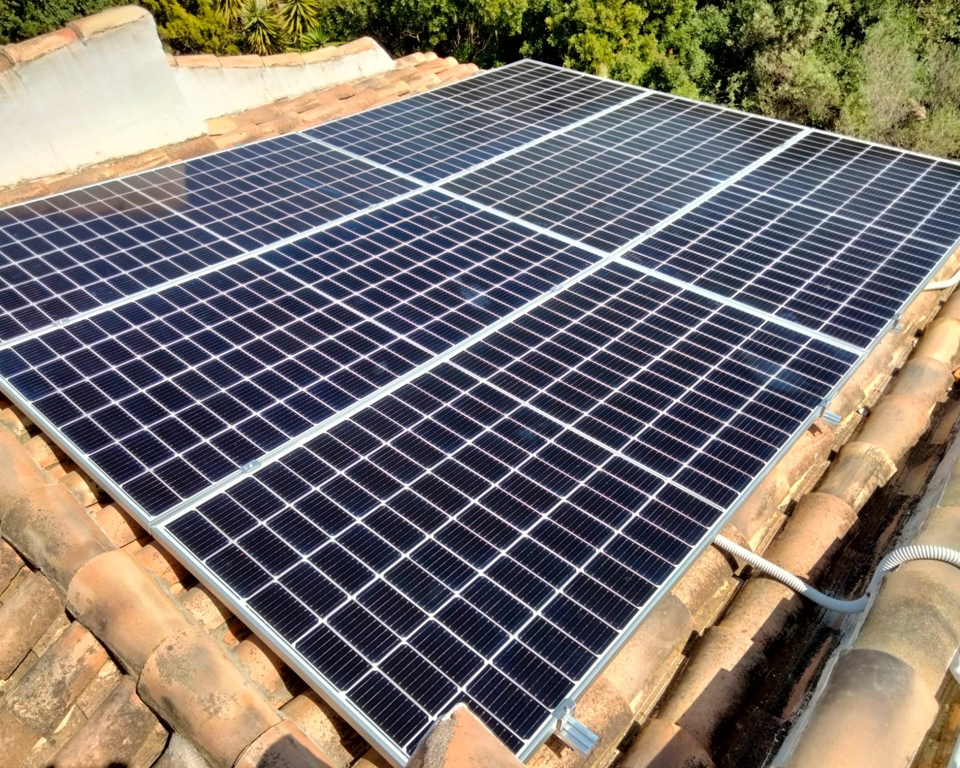 11X 460 wp Solar Panels, Rafol de Almunia, Alicante (Hybrid system)