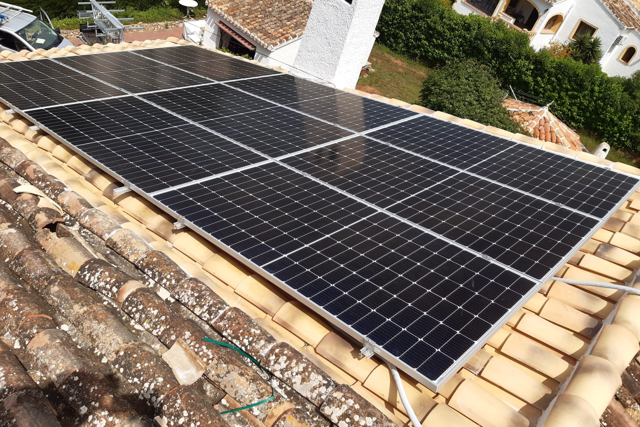 15X 455 wp Zonnepanelen, Javea, Alicante (Hybride systeem)